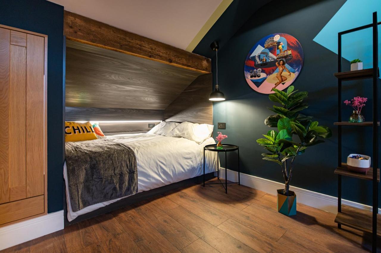 The Nest - Luxury 16 Person Apt W Jacuzzi & Parking Блэкпул Экстерьер фото